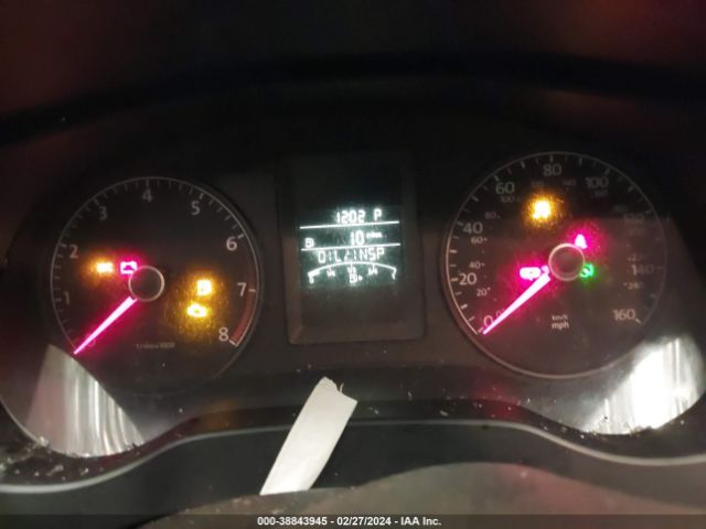 3VW2K7AJ3EM393030 Volkswagen Jetta 2.0l S