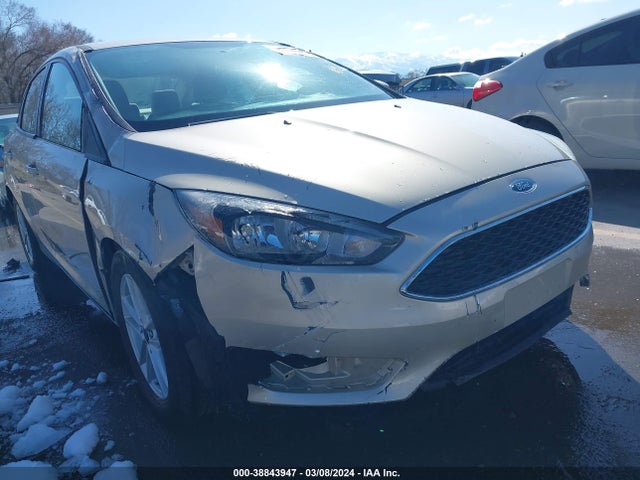 Ford FOCUS SE 2018 1FADP3F24JL313470 Image 6
