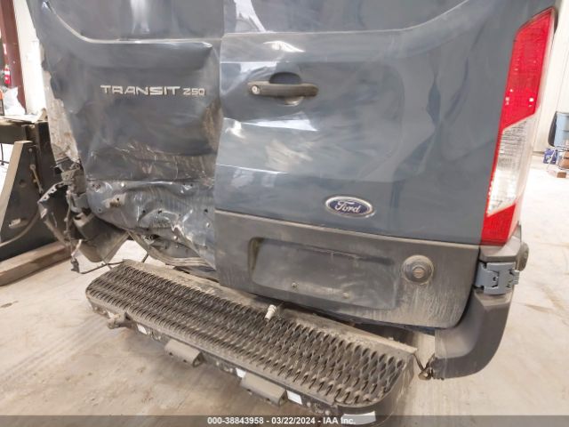 1FTBR3X89LKA28464 Ford Transit-250 Cargo Van