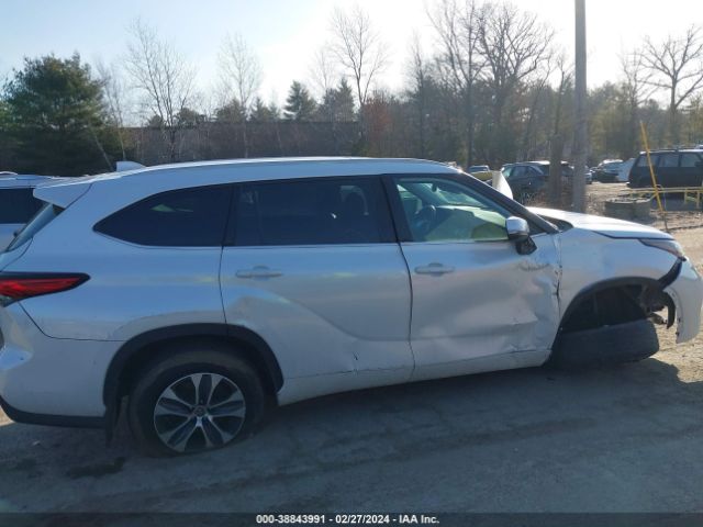 5TDHZRBH9NS166926 Toyota Highlander Xle