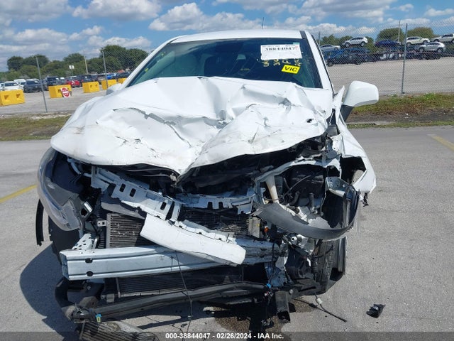 Chevrolet TRAX LS 2019 3GNCJKSB0KL242806 Image 6
