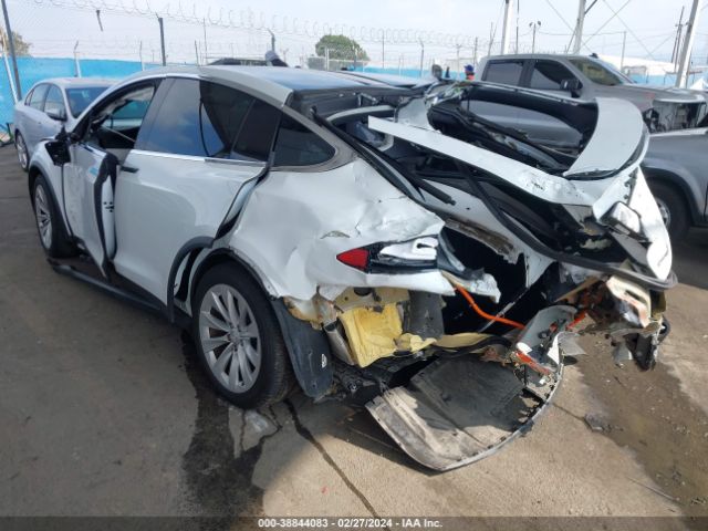 5YJXCAE23JF123574 Tesla MODEL X