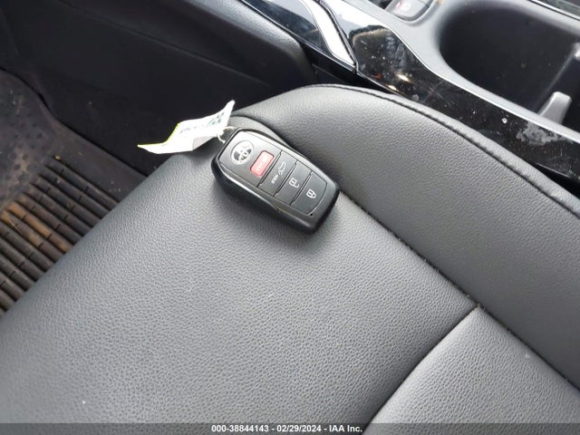 Toyota Corolla Cross Xle 2023 7MUDAAAG2PV044076 Image 11