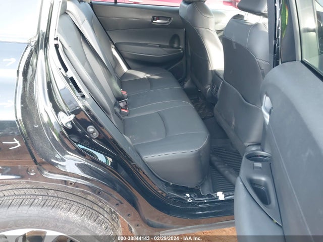Toyota Corolla Cross Xle 2023 7MUDAAAG2PV044076 Image 8