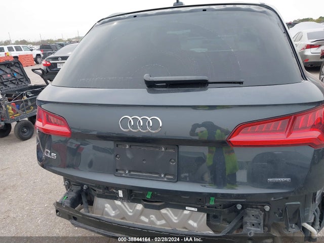 Audi Q5 PREMIUM 2019 WA1ANAFY7K2025231 Image 16