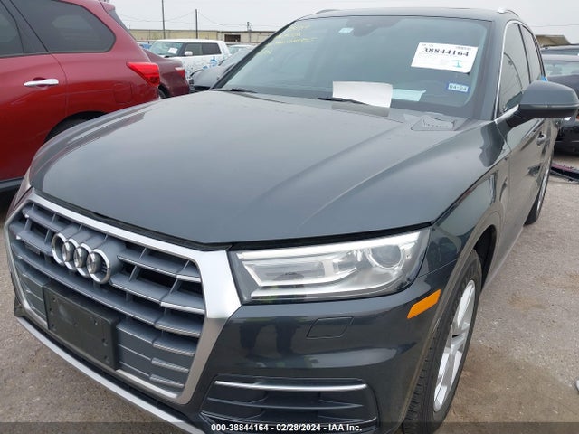 Audi Q5 PREMIUM 2019 WA1ANAFY7K2025231 Image 2