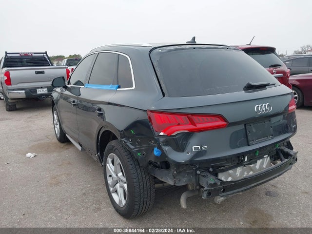 Audi Q5 PREMIUM 2019 WA1ANAFY7K2025231 Image 3