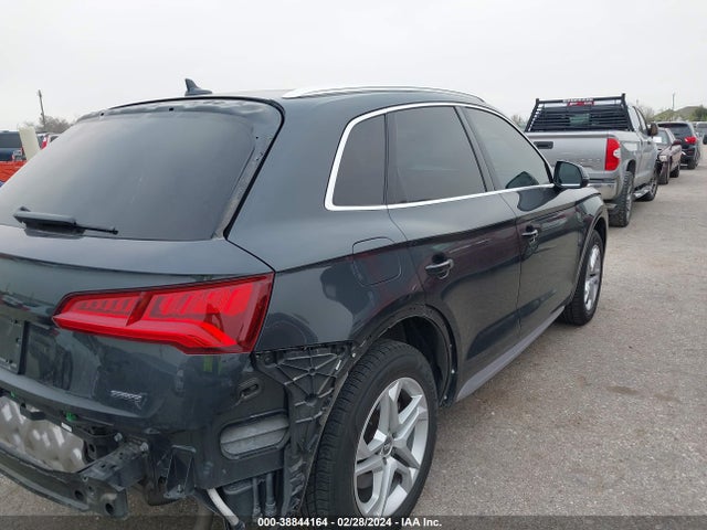 Audi Q5 PREMIUM 2019 WA1ANAFY7K2025231 Image 4