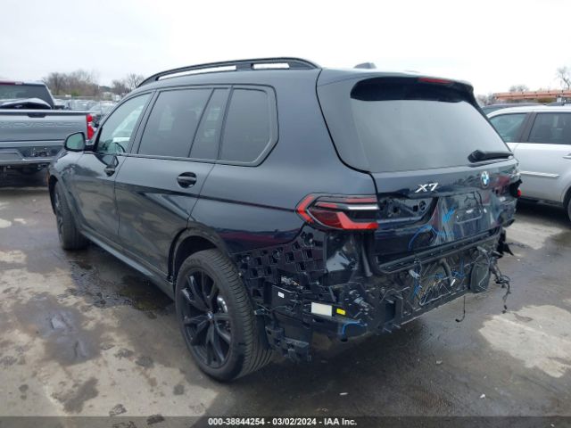 2023 BMW X7 5UX23EM05P9R77629 Photo 2
