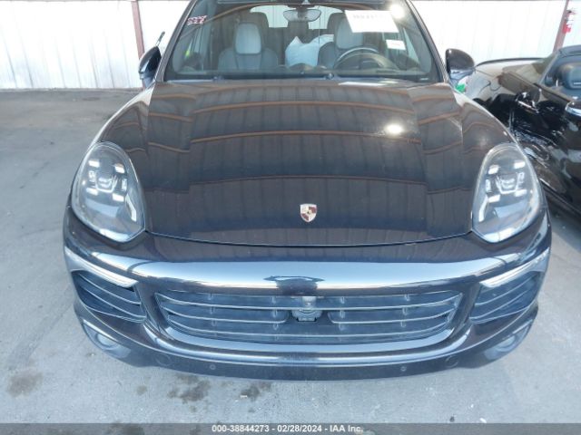 WP1AE2A26FLA52921 Porsche Cayenne E-hybrid S