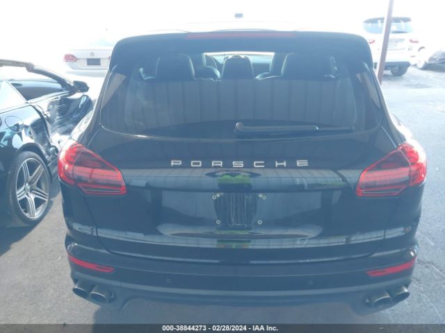 WP1AE2A26FLA52921 Porsche Cayenne E-hybrid S