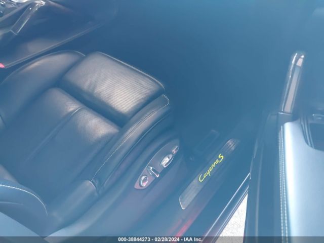 WP1AE2A26FLA52921 Porsche Cayenne E-hybrid S