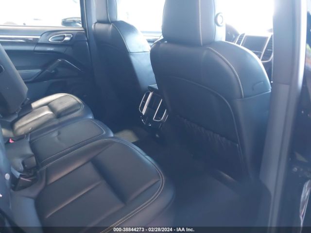 WP1AE2A26FLA52921 Porsche Cayenne E-hybrid S