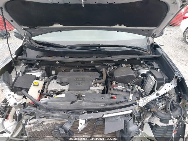 Toyota RAV4 LE 2017 2T3ZFREV9HW326675 Image 10
