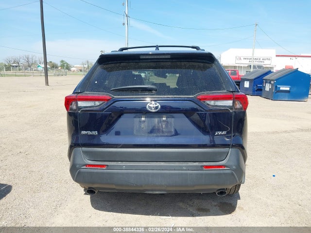 Toyota Rav4 Xle Premium 2021 JTMC1RFV2MD523309 Image 16
