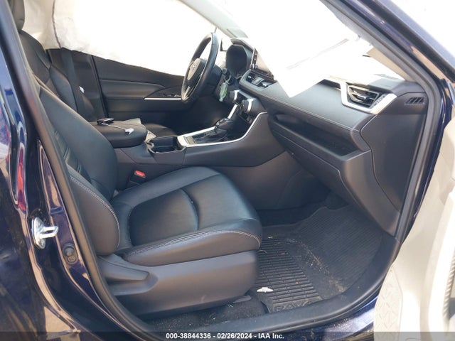 Toyota Rav4 Xle Premium 2021 JTMC1RFV2MD523309 Image 5
