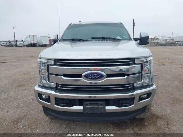Ford F-250 Lariat 2018 1FT7W2BT2JEB89206 Image 13