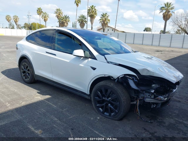 2024 TESLA MODEL X 7SAXCBE55RF438648 Photo 0