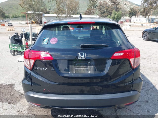 Honda HR-V LX 2018 3CZRU5H38JM720162 Image 16