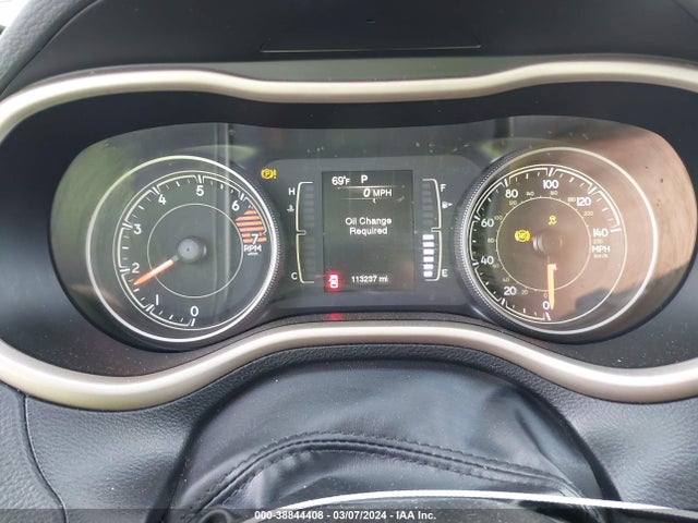 1C4PJLCB5HW523601 Jeep Cherokee Latitude Fwd