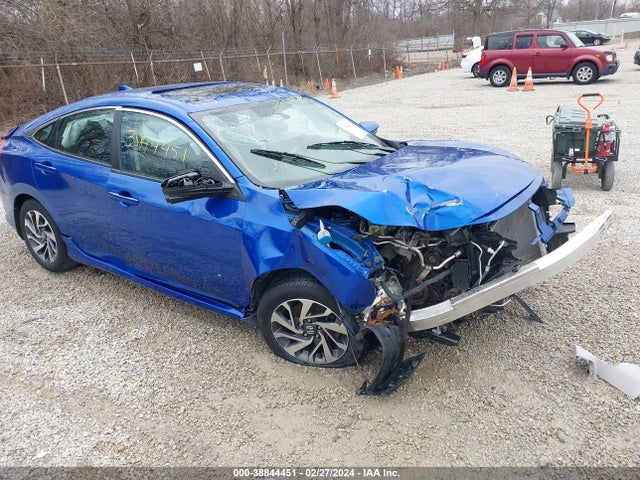 Honda CIVIC EX 2018 19XFC2F70JE016158 Image 1