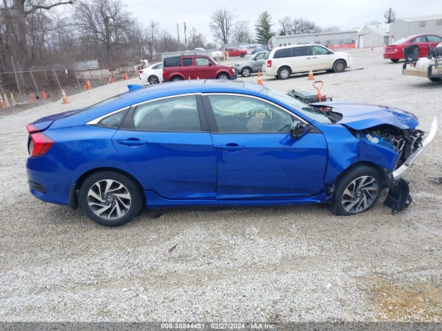 Honda CIVIC EX 2018 19XFC2F70JE016158 Image 13