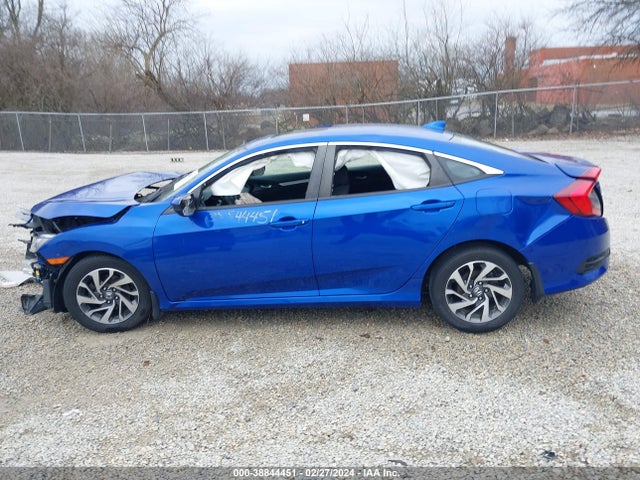 Honda CIVIC EX 2018 19XFC2F70JE016158 Image 14