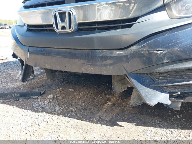 Honda Civic Lx 2018 19XFC2F50JE042967 Image 17