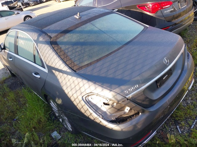 Mercedes-Benz S 560 2019 WDDUG8DB2KA494937 Image 3