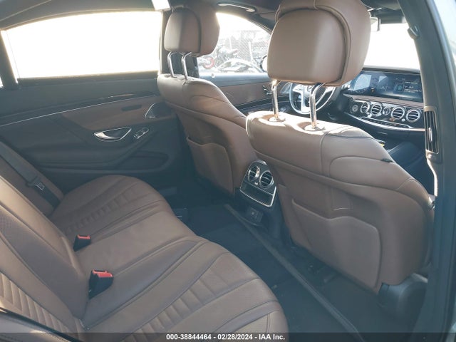 Mercedes-Benz S 560 2019 WDDUG8DB2KA494937 Image 8