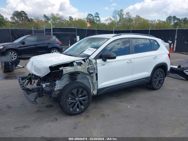 3VVCX7B26NM029492 Volkswagen Taos 1.5t S