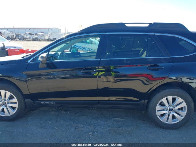 Subaru Outback 2.5i Premium 2017 4S4BSAFC1H3354061 Image 14