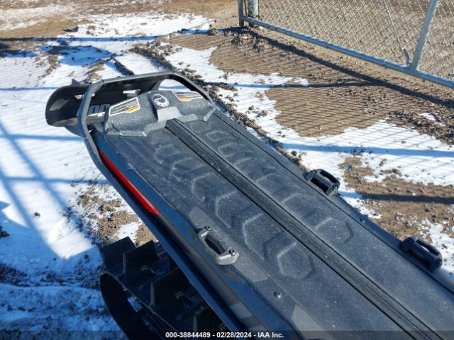 2020 SKIDOO SUMMIT SP 850R E-TEC 2BPSCFLK5LV000352 Photo 7