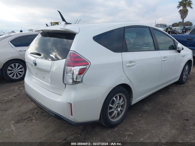 Toyota Prius V Four 2015 JTDZN3EU7FJ029634 Image 4