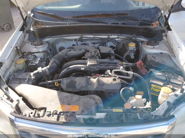 38844517 :رقم المزاد ، JF2SHADC2DH425725 vin ، 2013 Subaru Forester 2.5x Premium مزاد بيع