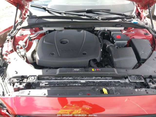 7JR102TZ4MG109313 Volvo S60 T5 Momentum