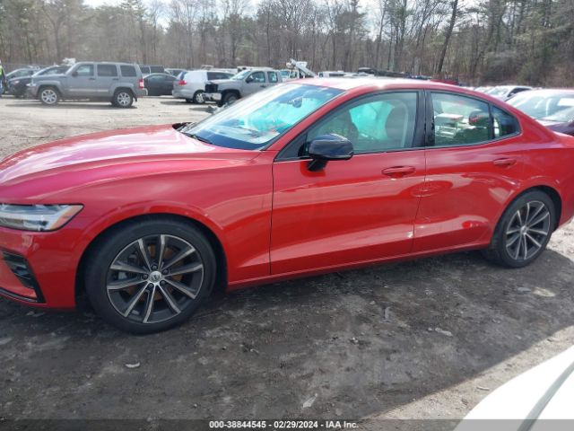 7JR102TZ4MG109313 Volvo S60 T5 Momentum