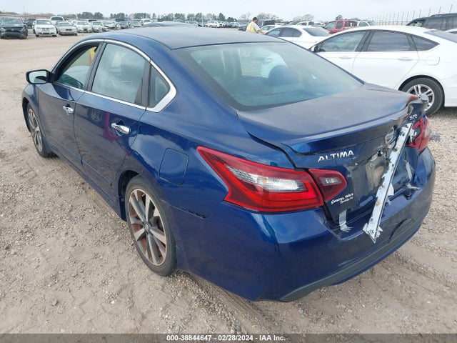 Nissan Altima 2.5 Sr 2017 1N4AL3AP3HC122621 Image 3