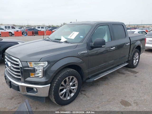 Ford F-150 Xlt 2017 1FTEW1CF9HKE48747 Image 2