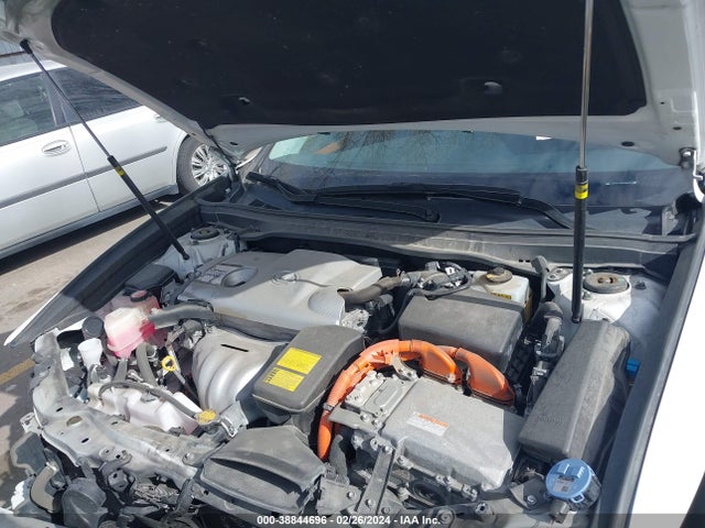 Lexus ES 300H 2015 JTHBW1GG0F2080590 Image 10