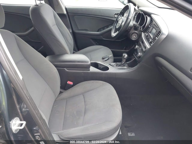 KIA Optima Lx 2015 KNAGM4A75F5596849 Image 5