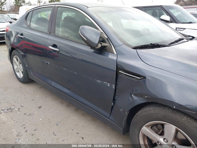 KIA Optima Lx 2015 KNAGM4A75F5596849 Image 6