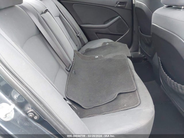 KIA Optima Lx 2015 KNAGM4A75F5596849 Image 8