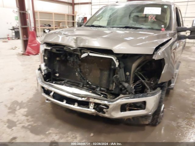 1FTFW1EG0JFA17691 Ford F-150 Lariat