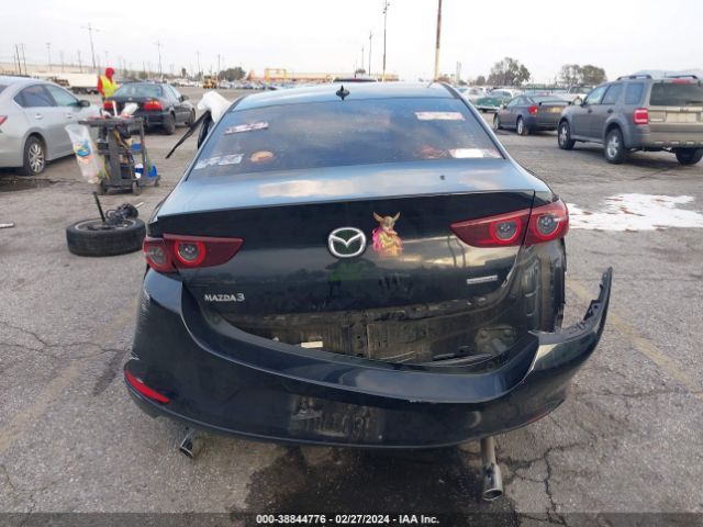 3MZBPAEM8KM104707 Mazda Mazda3 Premium Package