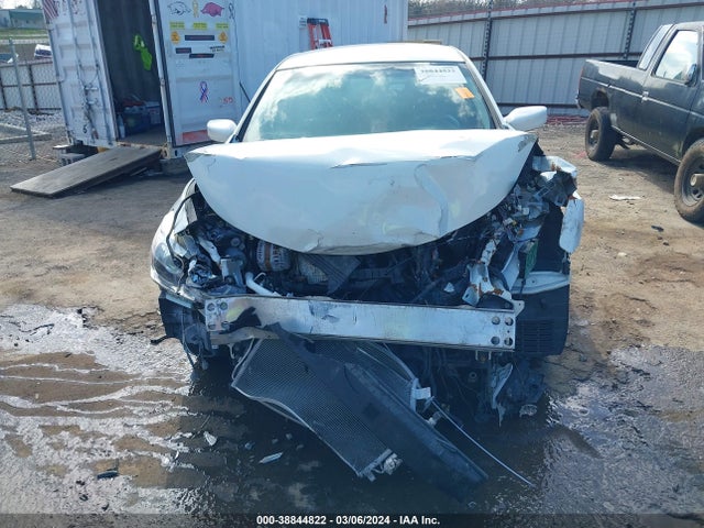 Nissan Altima 2.5 S 2015 1N4AL3AP1FN877980 Image 12