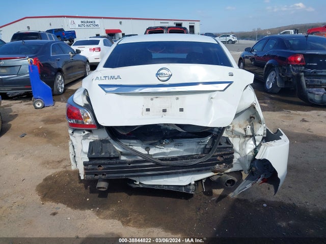 Nissan Altima 2.5 S 2015 1N4AL3AP1FN877980 Image 16