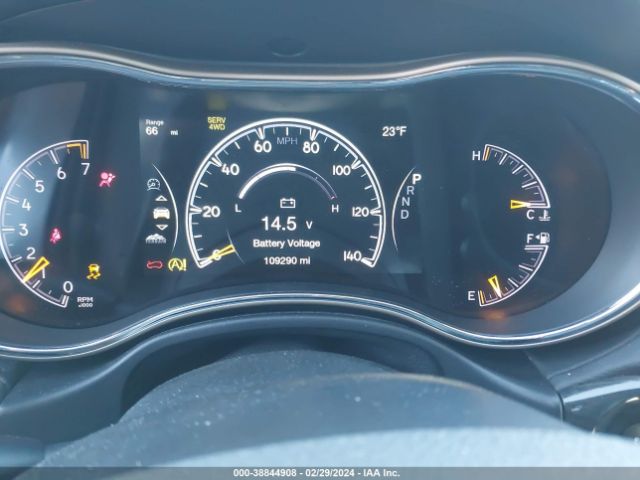1C4RJFCG3HC940254 Jeep Grand Cherokee Overland 4x4