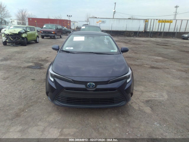 Toyota Corolla Hybrid Le 2023 JTDBCMFE3PJ005966 Image 13