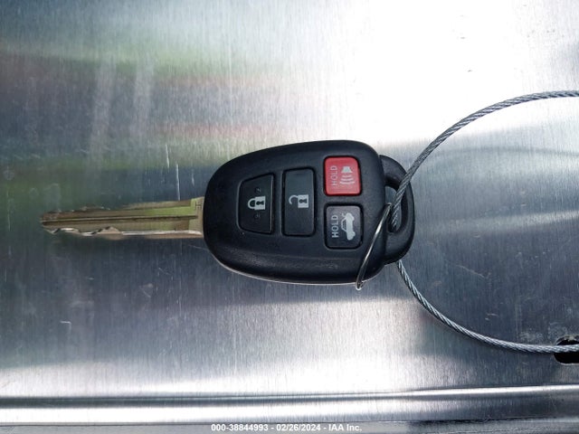 Toyota COROLLA LE 2017 5YFBURHE0HP626537 Image 11